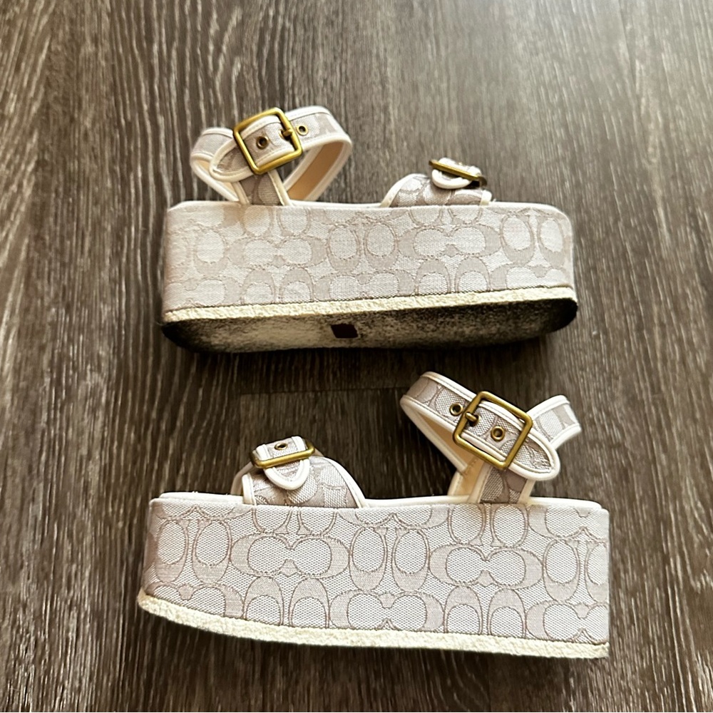 Coach Naomi Flatform - Picture 2 of 8